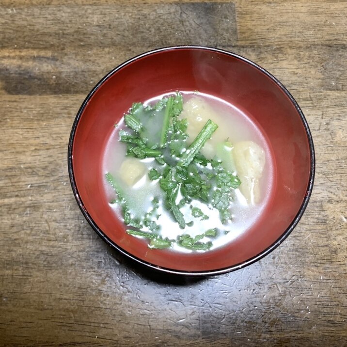 味噌汁レシピ　春菊と油揚げの味噌汁